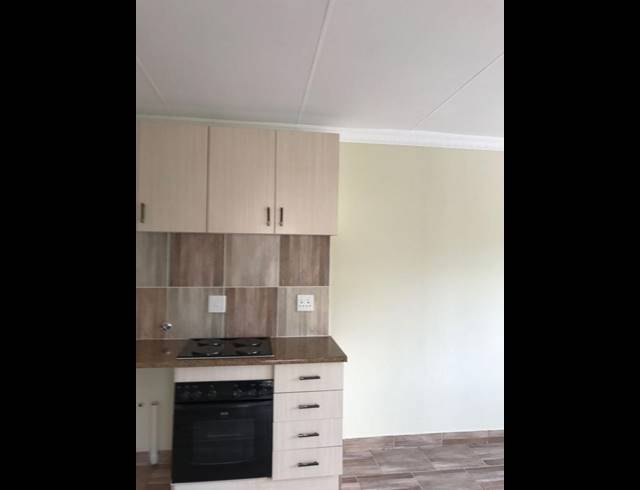 1 BEDROOM PROPERTY TO RENT IN ARCADIA